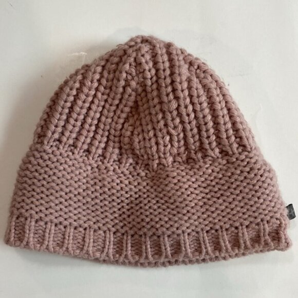 Hot Paws Pink Chunky Knit Hat - Picture 6 of 12